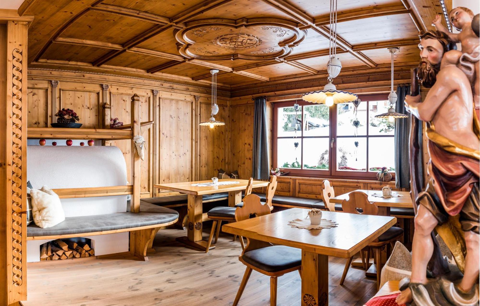 Garni Hotel Iris Sëlva di Val Gardena Eksteriør billede