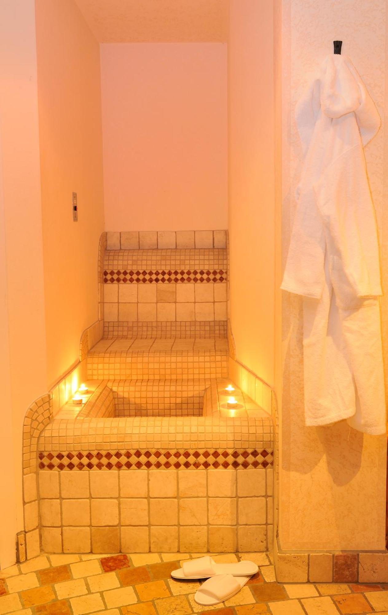 Garni Hotel Iris Sëlva di Val Gardena Eksteriør billede